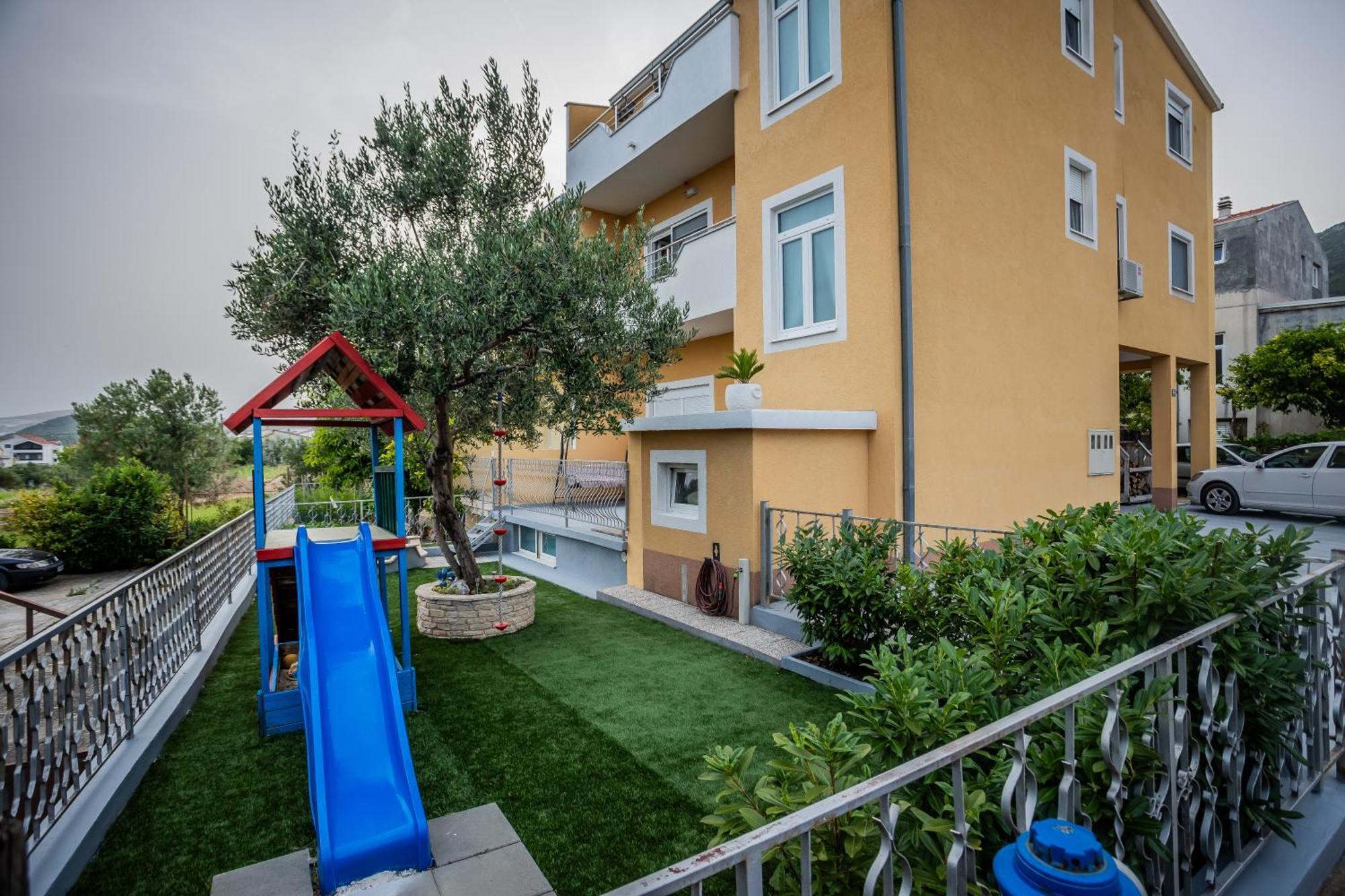 Apartman Marioeta Kaštel Stari 外观 照片