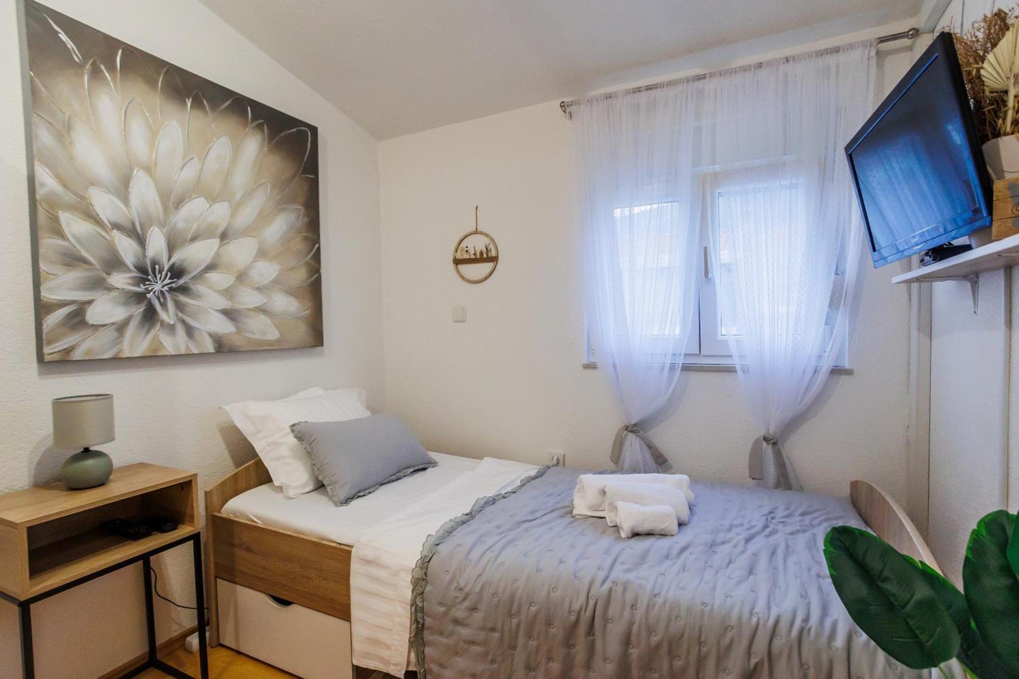Apartman Marioeta Kaštel Stari 外观 照片
